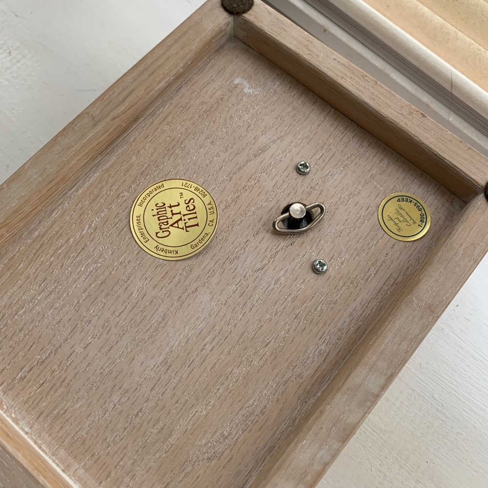 Musical Jewelry Box - Picture 3 of 3